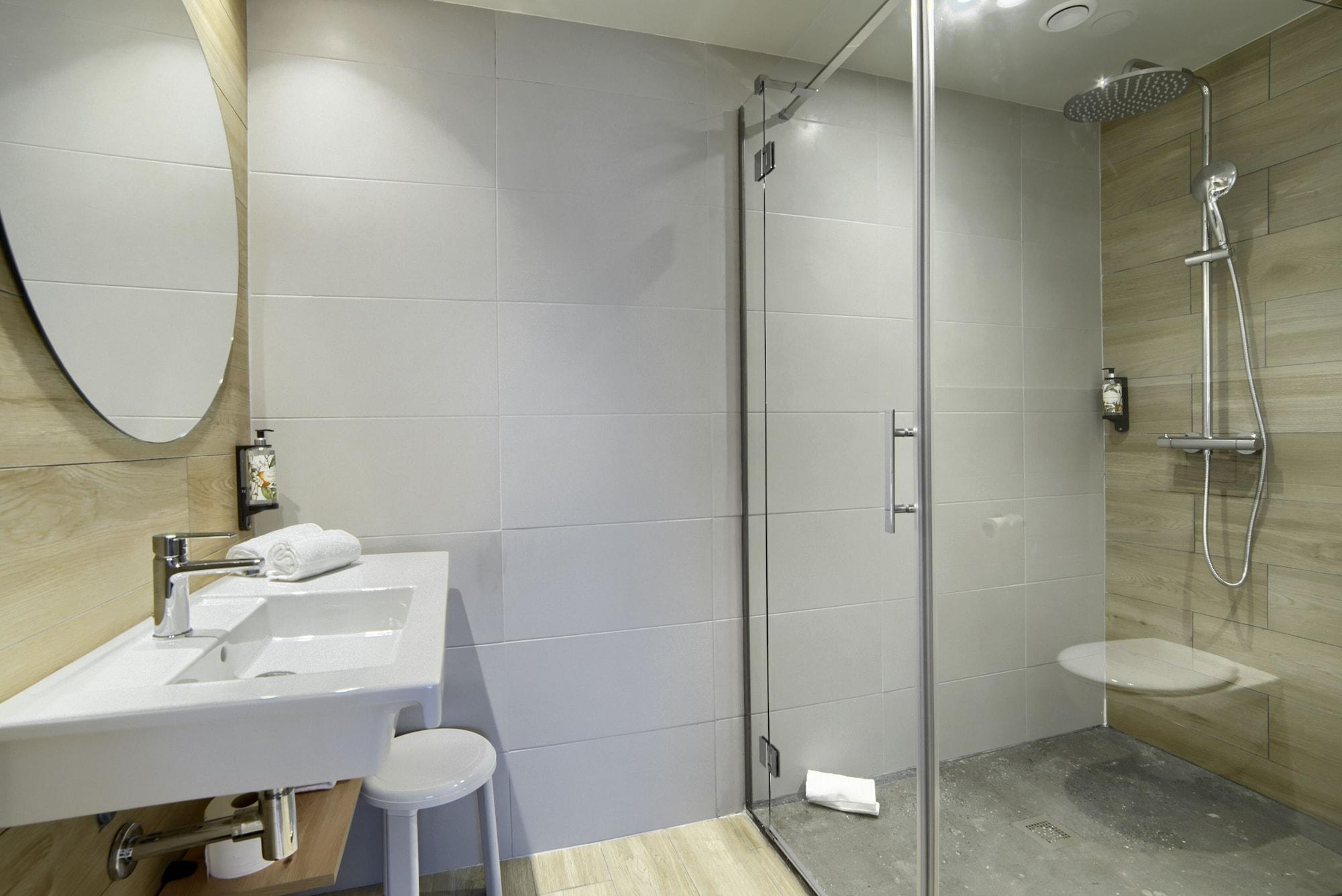 Hotel Bed4U Bilbao Exterior foto