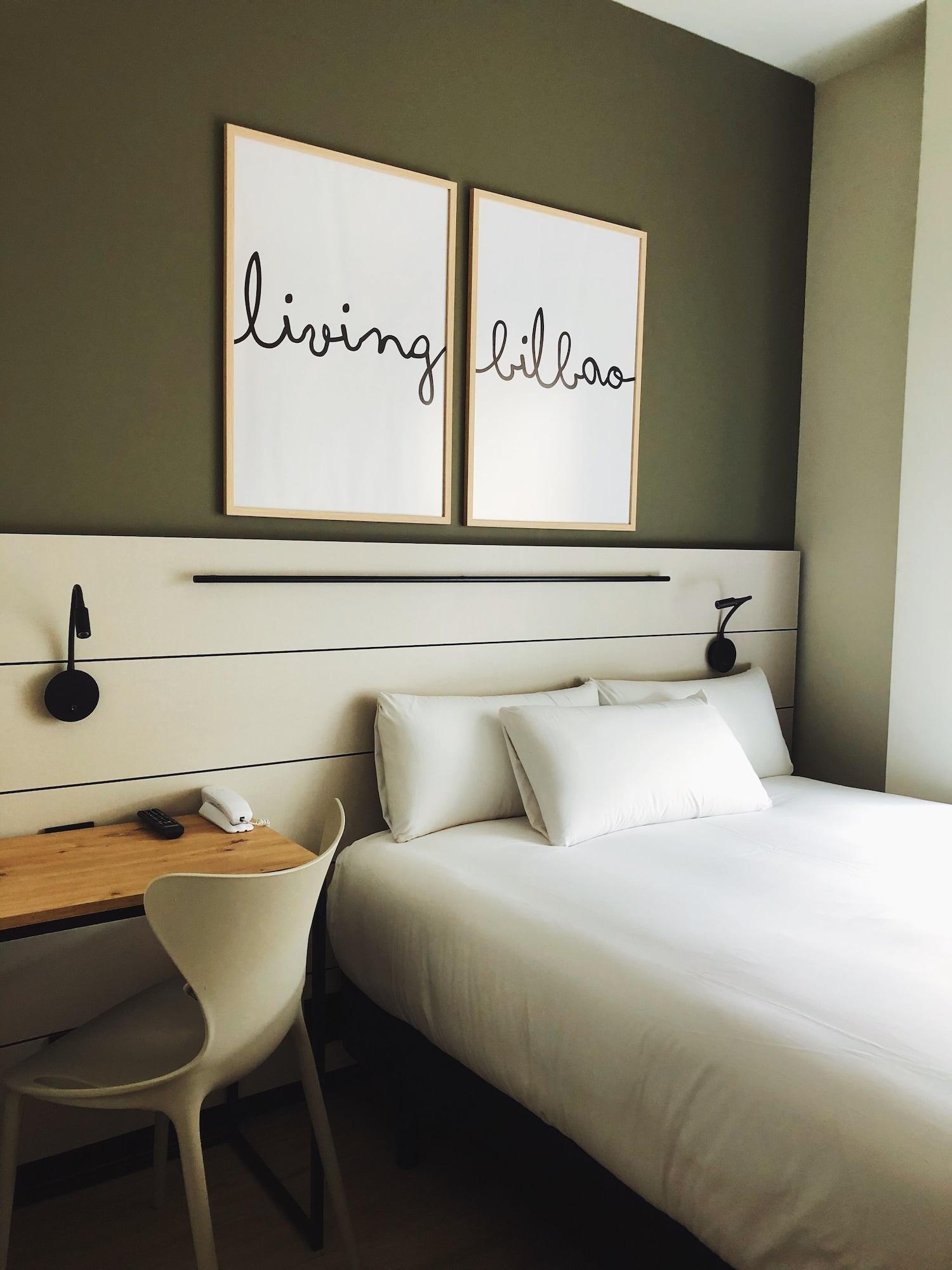 Hotel Bed4U Bilbao Exterior foto